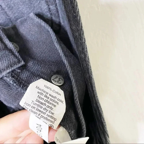 MADEWELL Adirondack Short Overalls in Washed Black - Picture 5 of 7